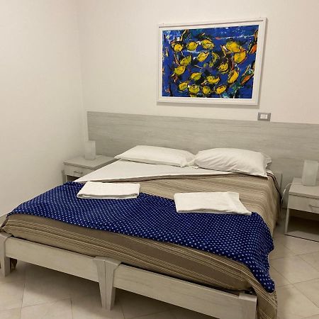 Апартаменти Margot Al Mare Монтероссо-аль-Маре Екстер'єр фото